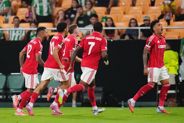 Kekecewaan di City Ground: Nottingham Forest Gagal Raih Kemenangan Perdana Musim Ini