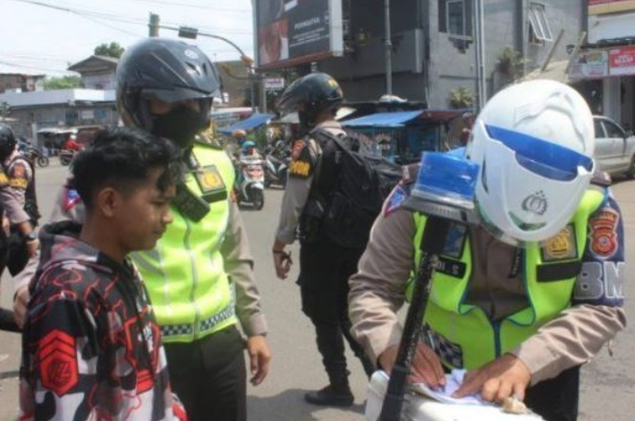 Pemotor Usia Segini Dominasi Pelanggaran Lalu Lintas di Operasi Zebra Candi 2025